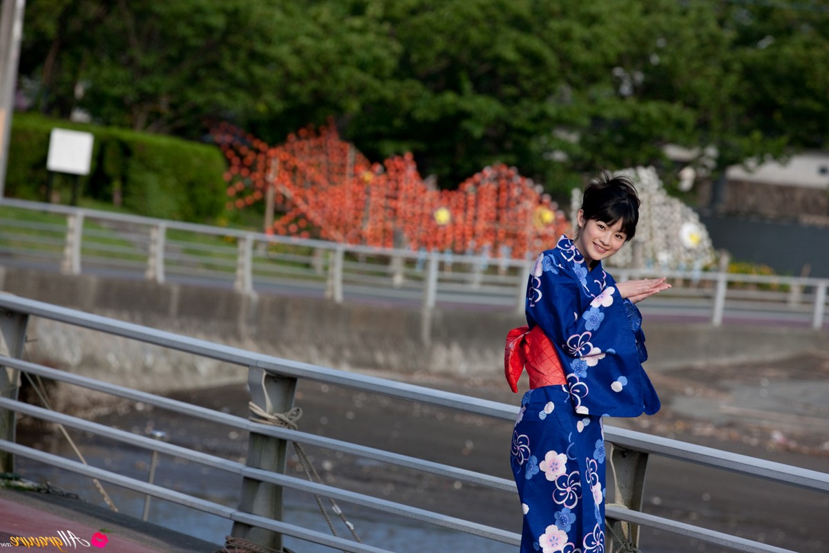 Lamiendo babá de bebê